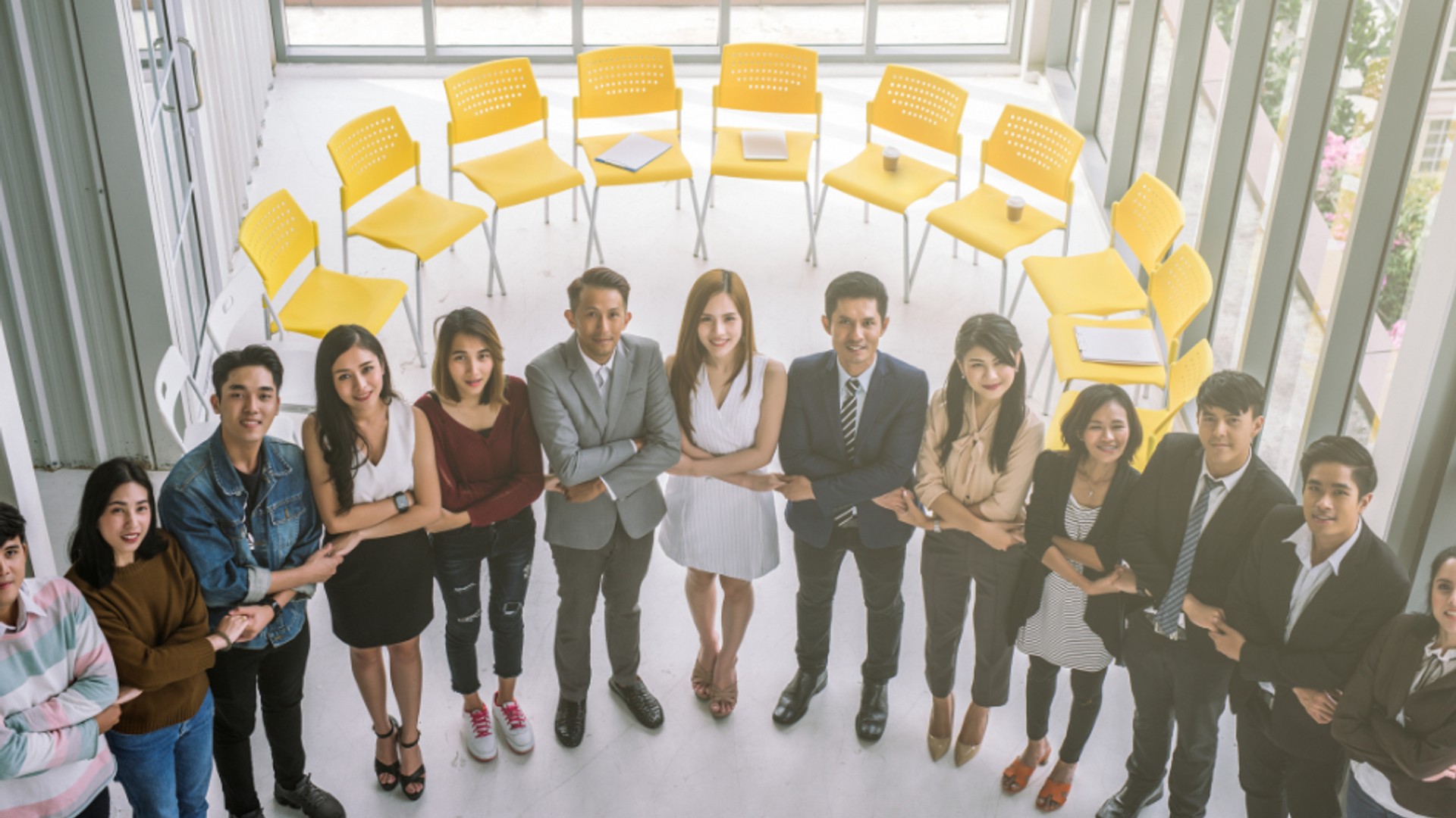 Hình ảnh minh họa cá cược có trách nhiệm với các biểu tượng an toàn và kiểm soát trên nền tảng XN88